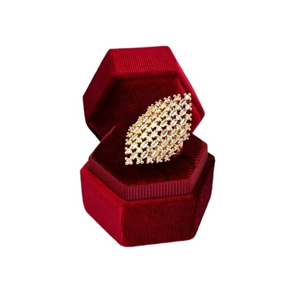NEW Cocktail Ring 18K Gold Plated Swarovski Crystals Geometric Adjustable Glam - Picture 7 of 9